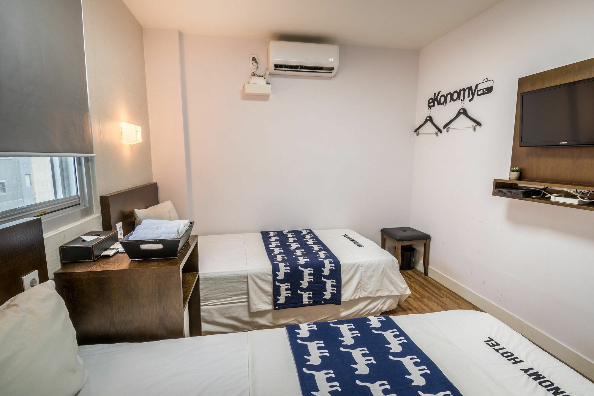 Ekonomy Haeundae Hostel Busan Exterior foto